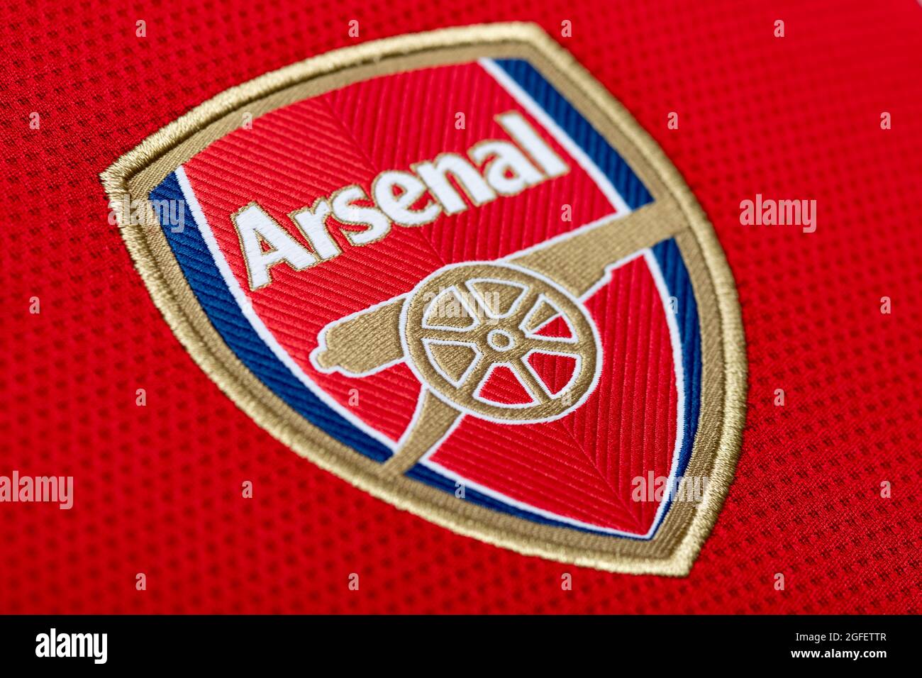 Nahaufnahme des Arsenal FC Trikots 2020/21. Stockfoto