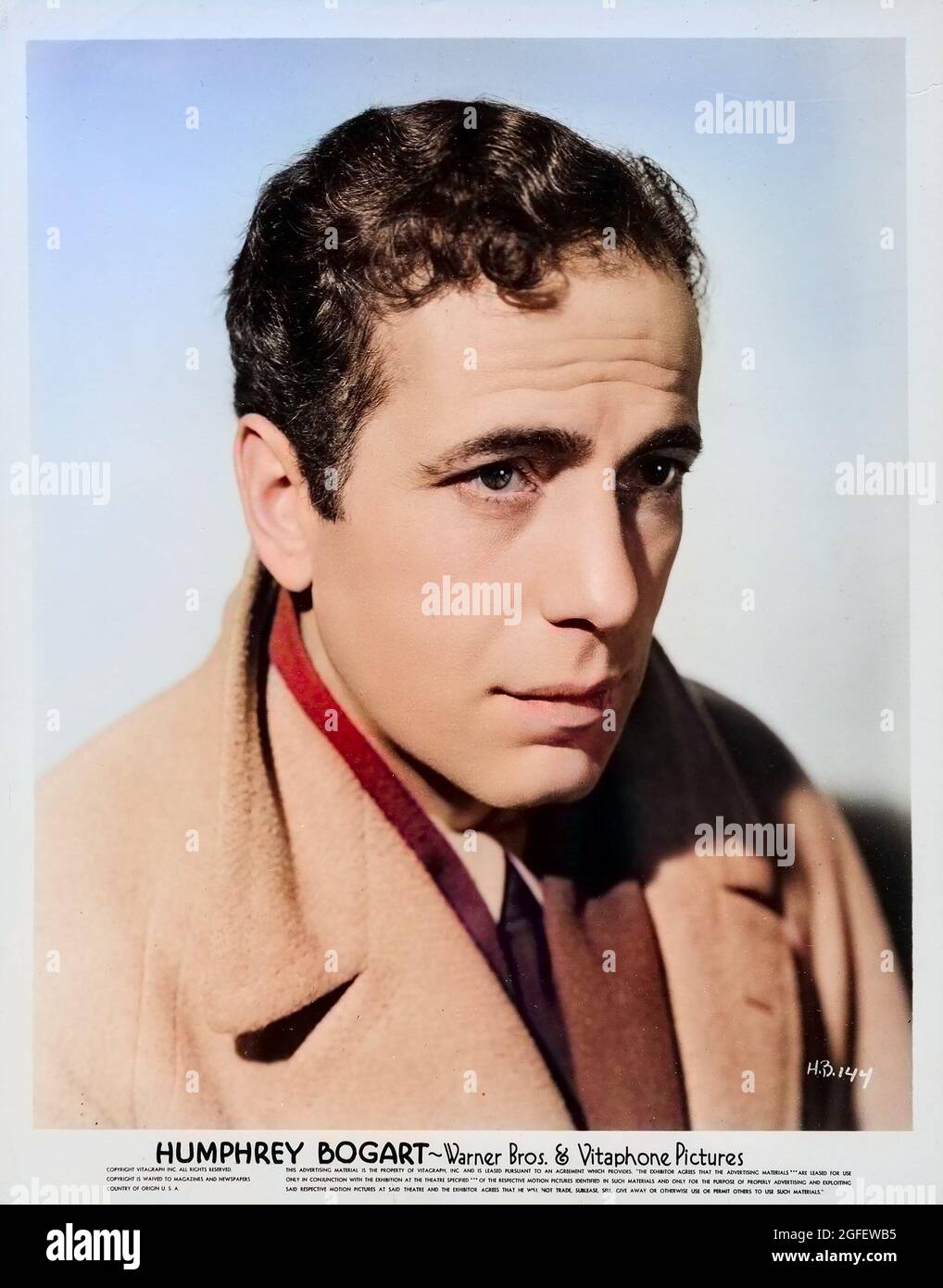 Koloriertes Portraitfoto von Humphrey Bogart (Warner Bros., Ende der 1930er Jahre) Stockfoto