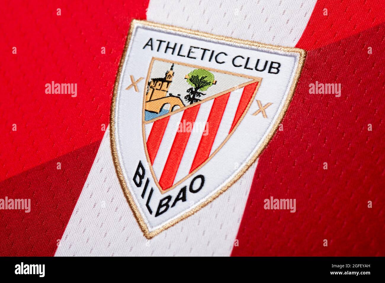 Nahaufnahme des Athletic Bilbao Trikots 2020/21. Stockfoto