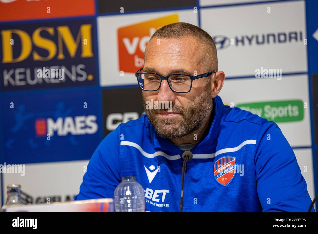 Rakows Cheftrainer Marek Padszun, abgebildet während einer Pressekonferenz des polnischen Teams Rakow Czestochowa, in Gent, Mittwoch, 25. August 2021. Am Donnerstag, Stockfoto