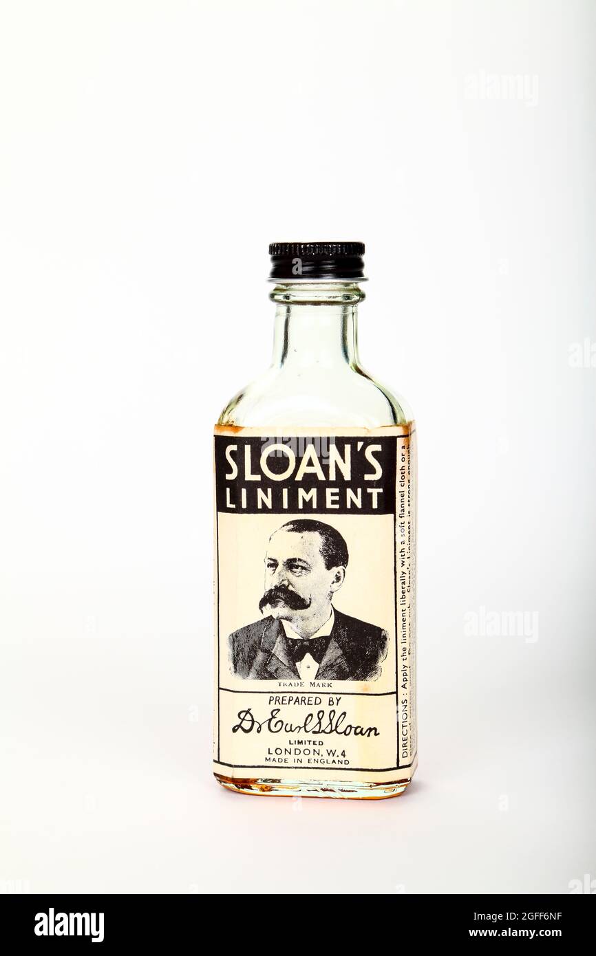 Vintage Sloan's Liniment Muskelschmerzen Heilmittel Salbe verwendet, um Krankheiten wie Stämme, Verstauchungen, Rückenschmerzen und Ischias zu behandeln Stockfoto