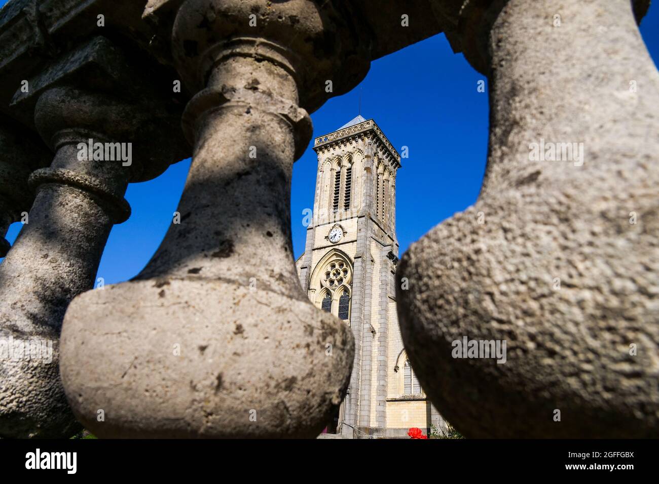 Kirche unserer Lieben Frau, Bricquebec, Departement Manche, Cotentin, Region Normandie, Frankreich Stockfoto