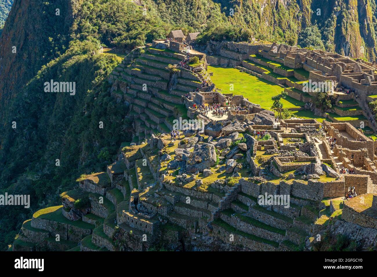 Machu Picchu Luftlandschaft mit seinen wichtigsten Tempeln, Machu Picchu Historical Sanctuary, Cusco, Peru. Stockfoto