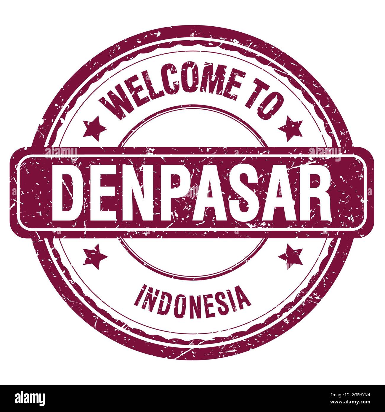 WILLKOMMEN IN DENPASAR - INDONESIEN, Worte auf violettem grungy Stempel geschrieben Stockfoto