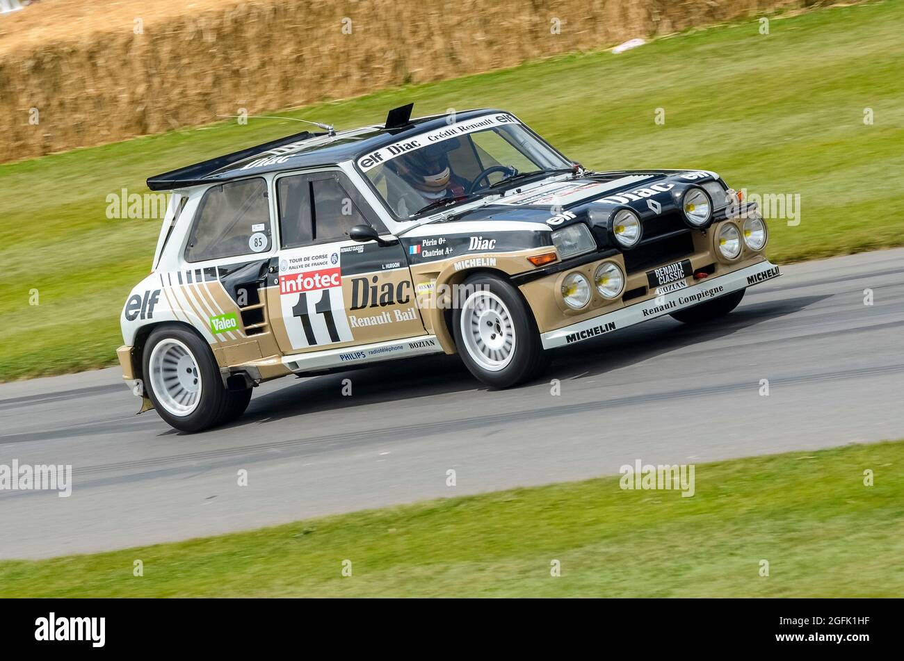 Renault 5 Maxi Turbo Rallye-Auto Rennen den Berg hinauf auf dem Goodwood Festival of Speed 2014. Motorsport-Event. Klassischer Rallyewagen Stockfoto