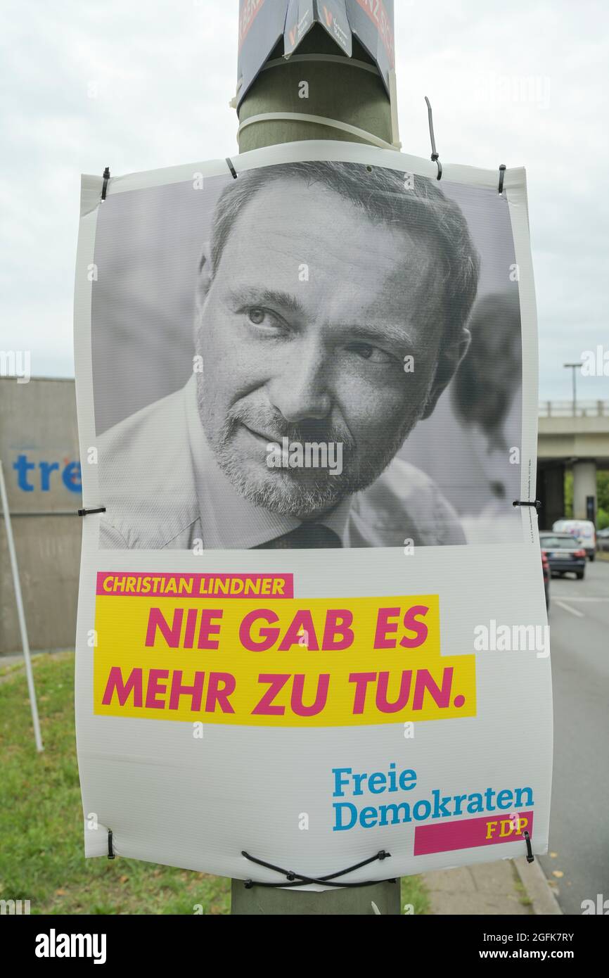 wahlplakat-fdp-christian-lindner-bundestagswahl-berlin-deutschland-2gfk7ry.jpg