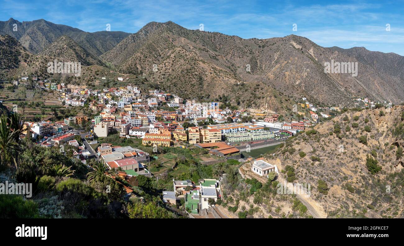 La Gomera - Blick auf das Stadtzentrum von Vallehermoso Stockfoto