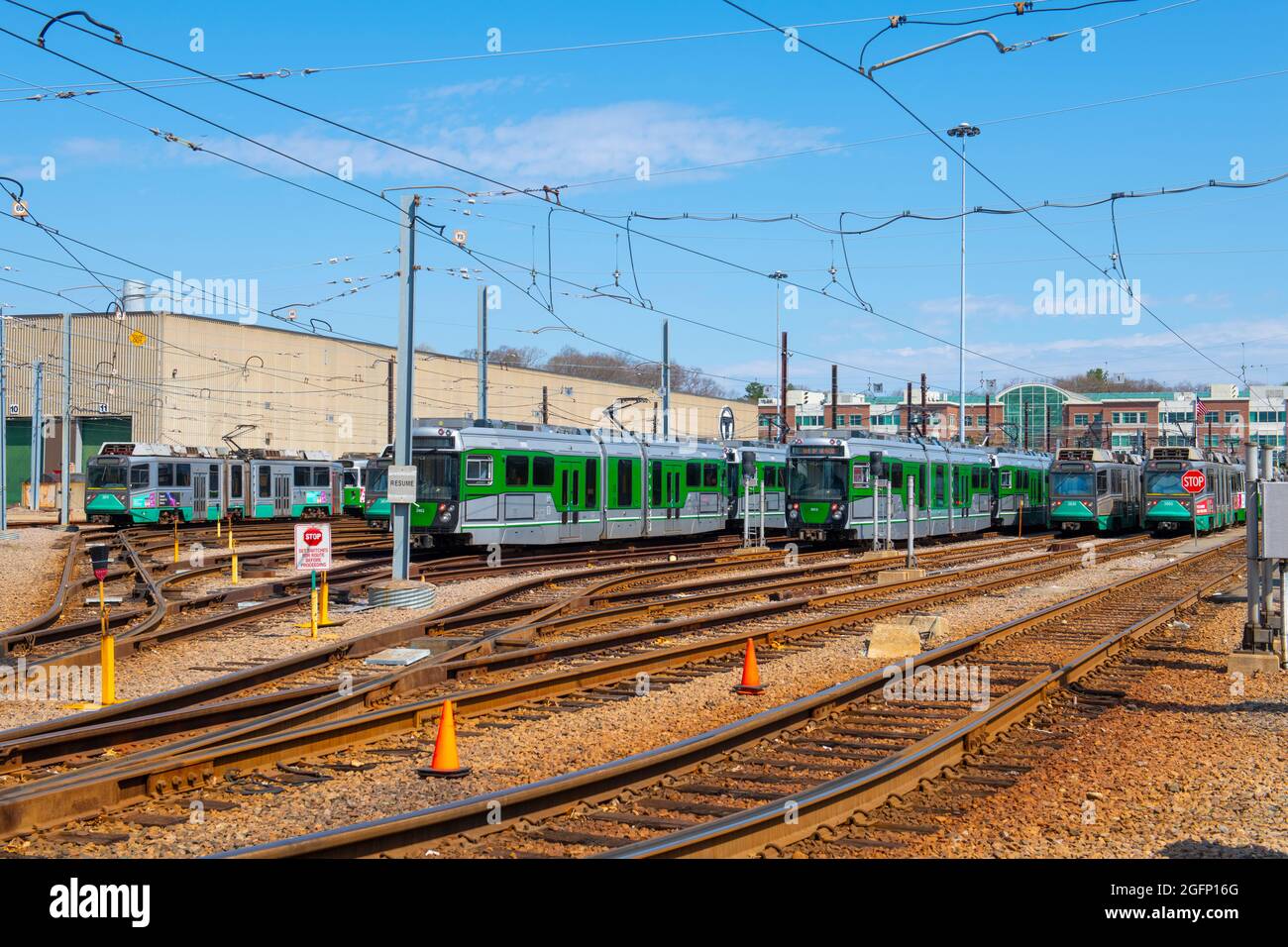Boston Metro MBTA Green Line Typ 9 Moderne Flotte von CAF USA am Riverside Terminal Station, Newton, Massachusetts, USA. Stockfoto