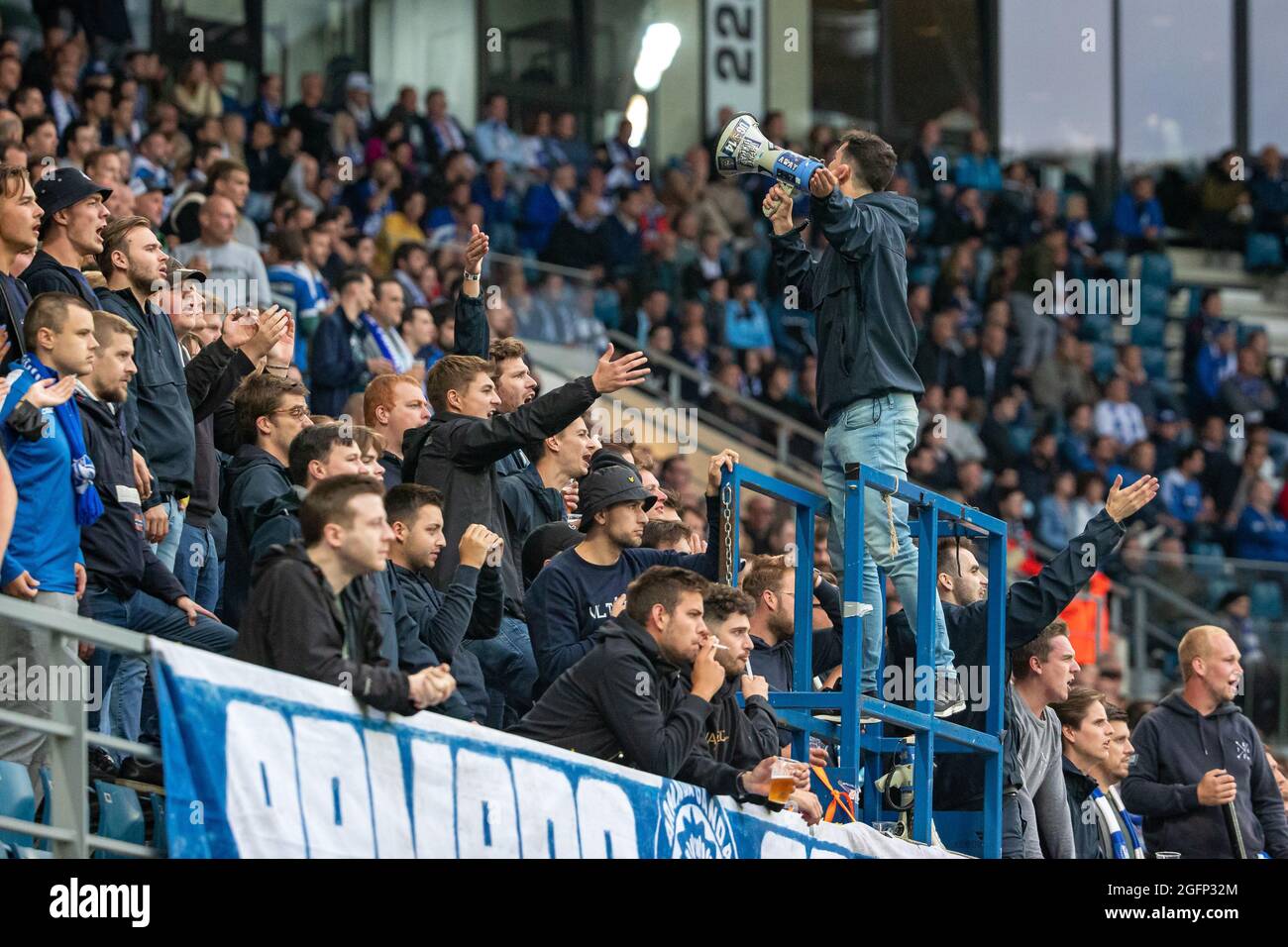 Gents Anhänger während eines Fußballspiels zwischen dem belgischen Team KAA Gent und dem polnischen Team Rakow Czestochowa am Donnerstag, dem 26. August 2021 in Gent, The Stockfoto