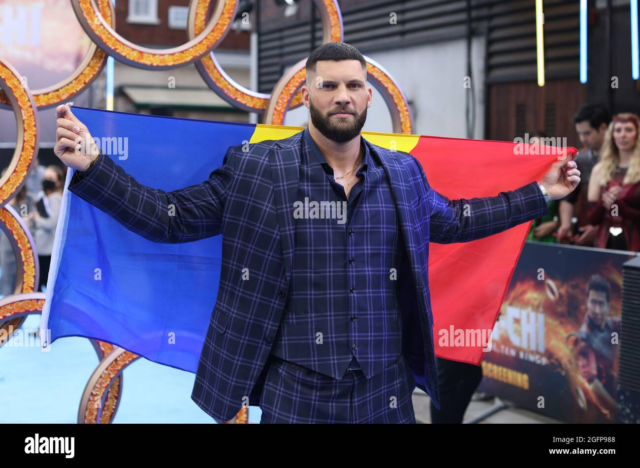 Florian Munteanu kommt zur UK-Premiere von Shang-Chi von Marvel Studio im Curzon Mayfair im Zentrum von London. Bilddatum: Donnerstag, 26. August 2021. Stockfoto