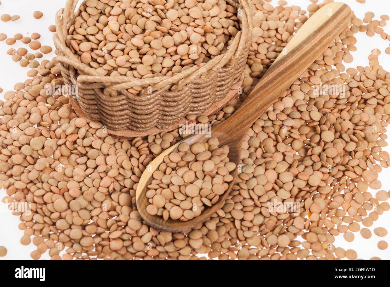 Sehr Gesundes Essen; Rohe Braune Linsen Heap Stockfoto