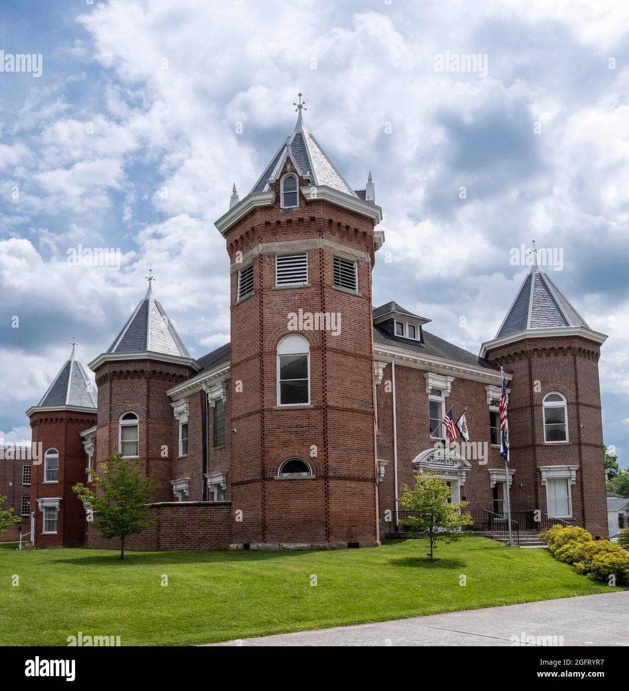 Hinton, West Virginia. Sommers County Court House. Spätromanisches Revival-viktorianischer Architekturstil, erbaut 1875-76, umgebaut 1893, 1898. Stockfoto