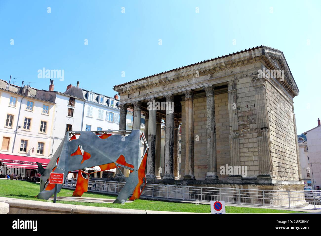 Der Blick auf den Augustus- und Livia-Tempel in Vienne, Frankreich. Stockfoto