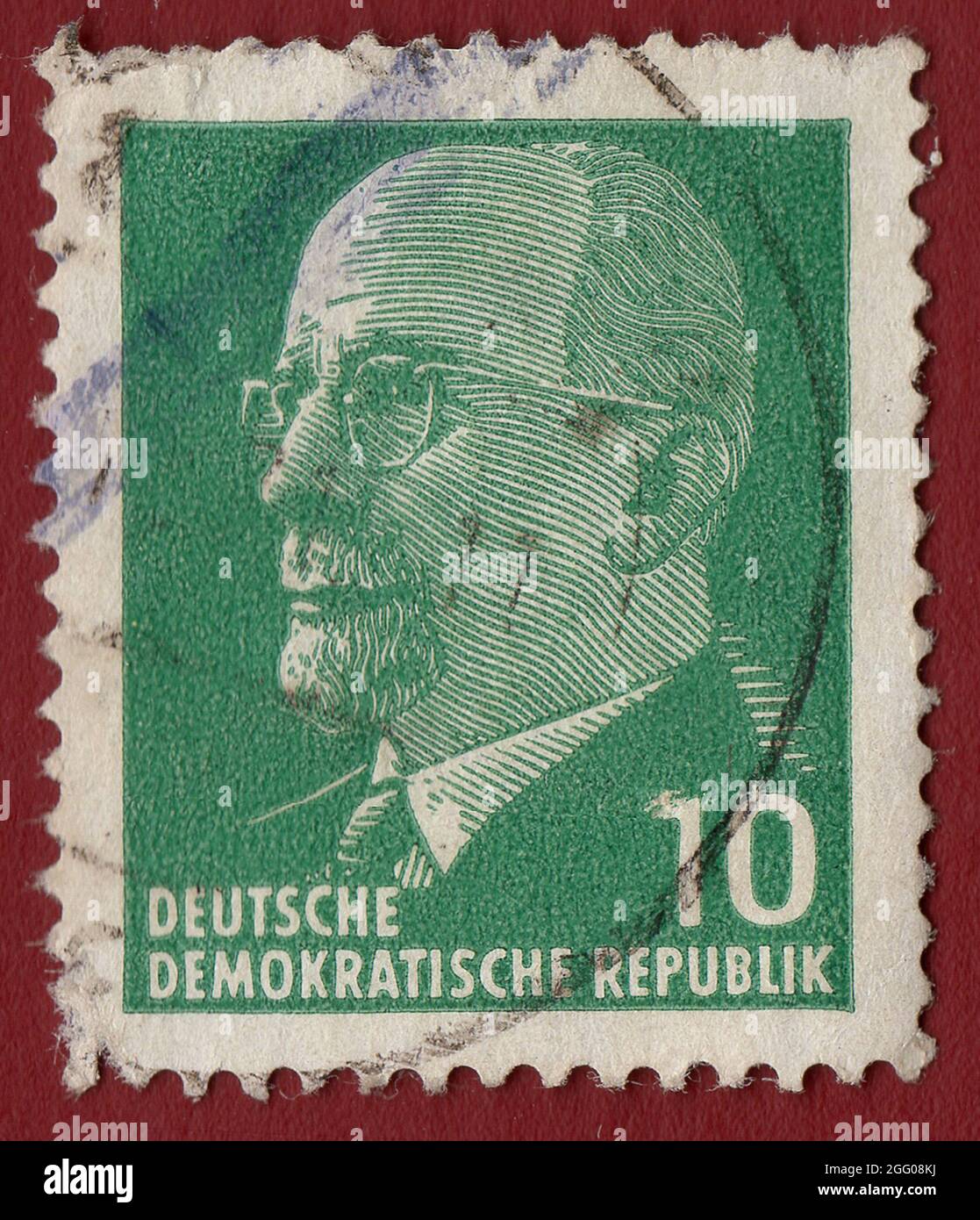DDR - ca. 1961: Eine Briefmarke gedruckt in der DDR, Walter Ulbricht, ca. 1961 zeigt Stockfoto