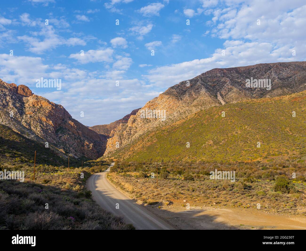 Swartberg Pass durch die Swartberg Mountains. Tolles Karoo. Prinz Albert. Westkap. Südafrika Stockfoto