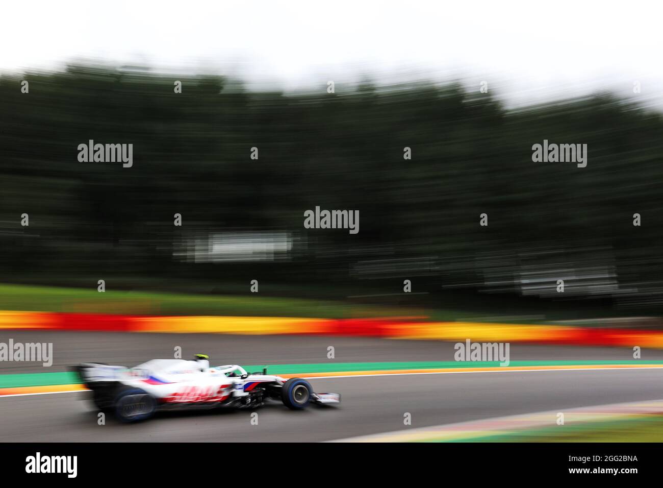 Mick Schumacher (GER) Haas VF-21. 28.08.2021. Formel-1-Weltmeisterschaft, Rd 12, Großer Preis Von Belgien, Spa Francorchamps, Belgien, Qualifizierender Tag. Der Bildnachweis sollte lauten: XPB/Alamy Live News. Stockfoto