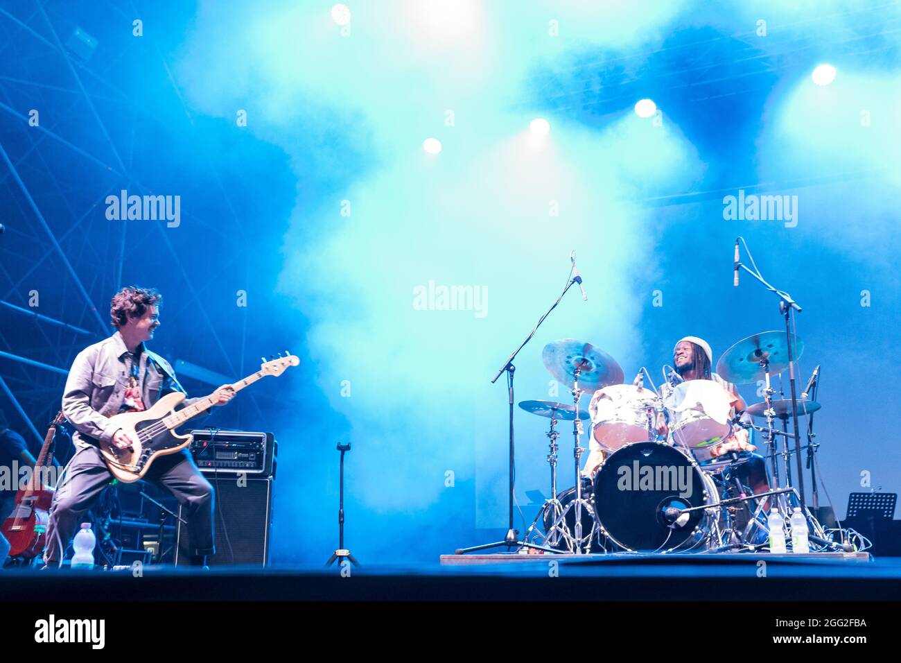 Die englische Band Black Midi spielt live während des TOdayse Festivals in Turin, Italien Stockfoto