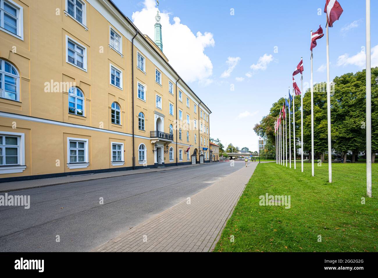 Riga, Lettland. 22. August 2021. Außenansicht des Rigaer Schlosses, Residenz des Präsidenten von Lettland im Stadtzentrum Stockfoto