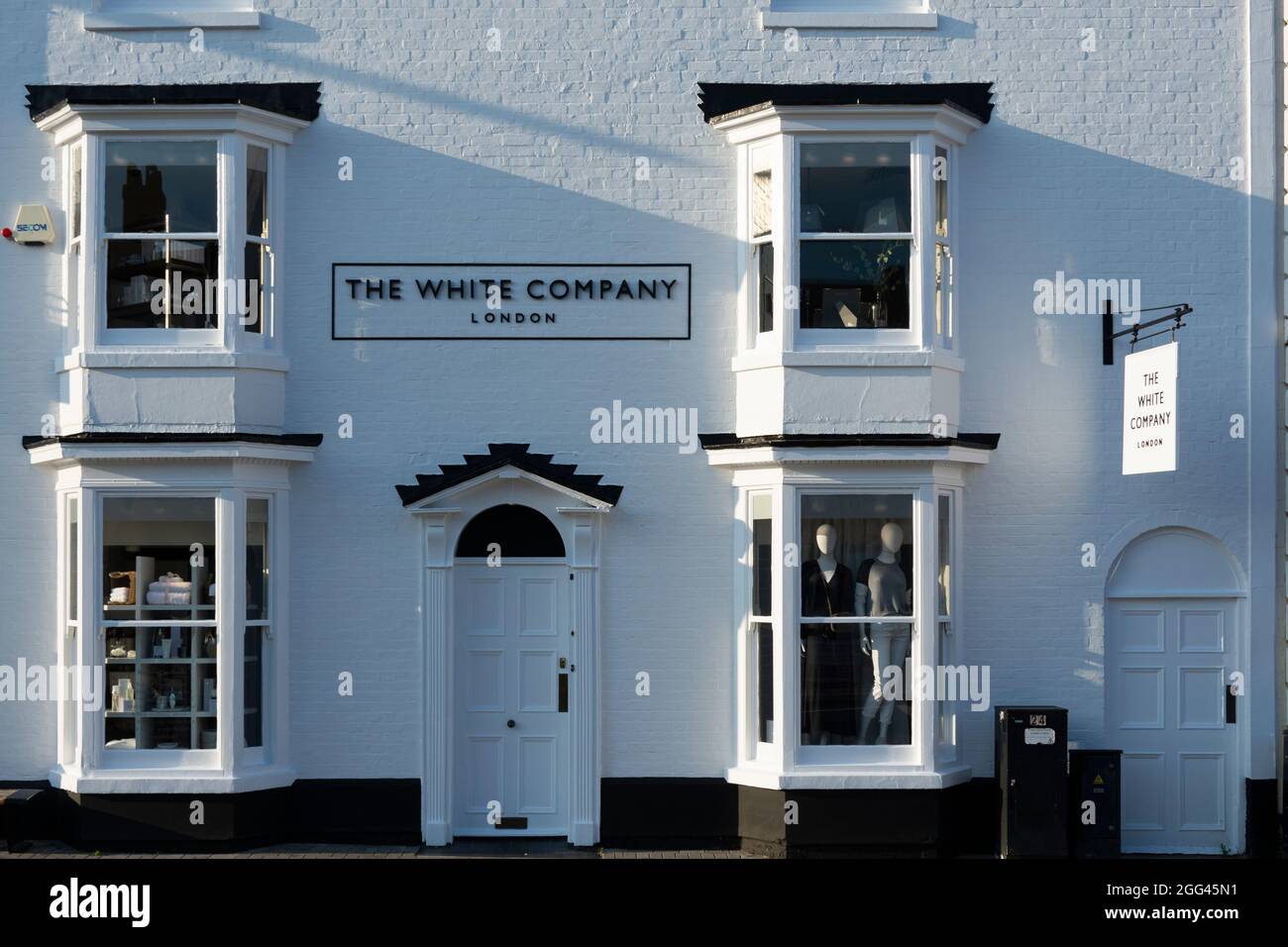 Das Geschäft der Weißen Firma in der Bridge Street 23 in Stratford-upon-Avon Stockfoto