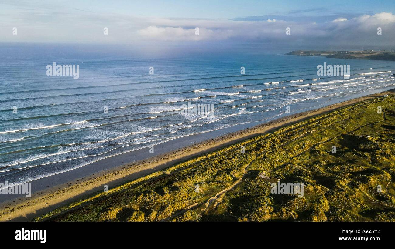 Blick auf die Keltische See an einer Küste in der bretagne Stockfoto