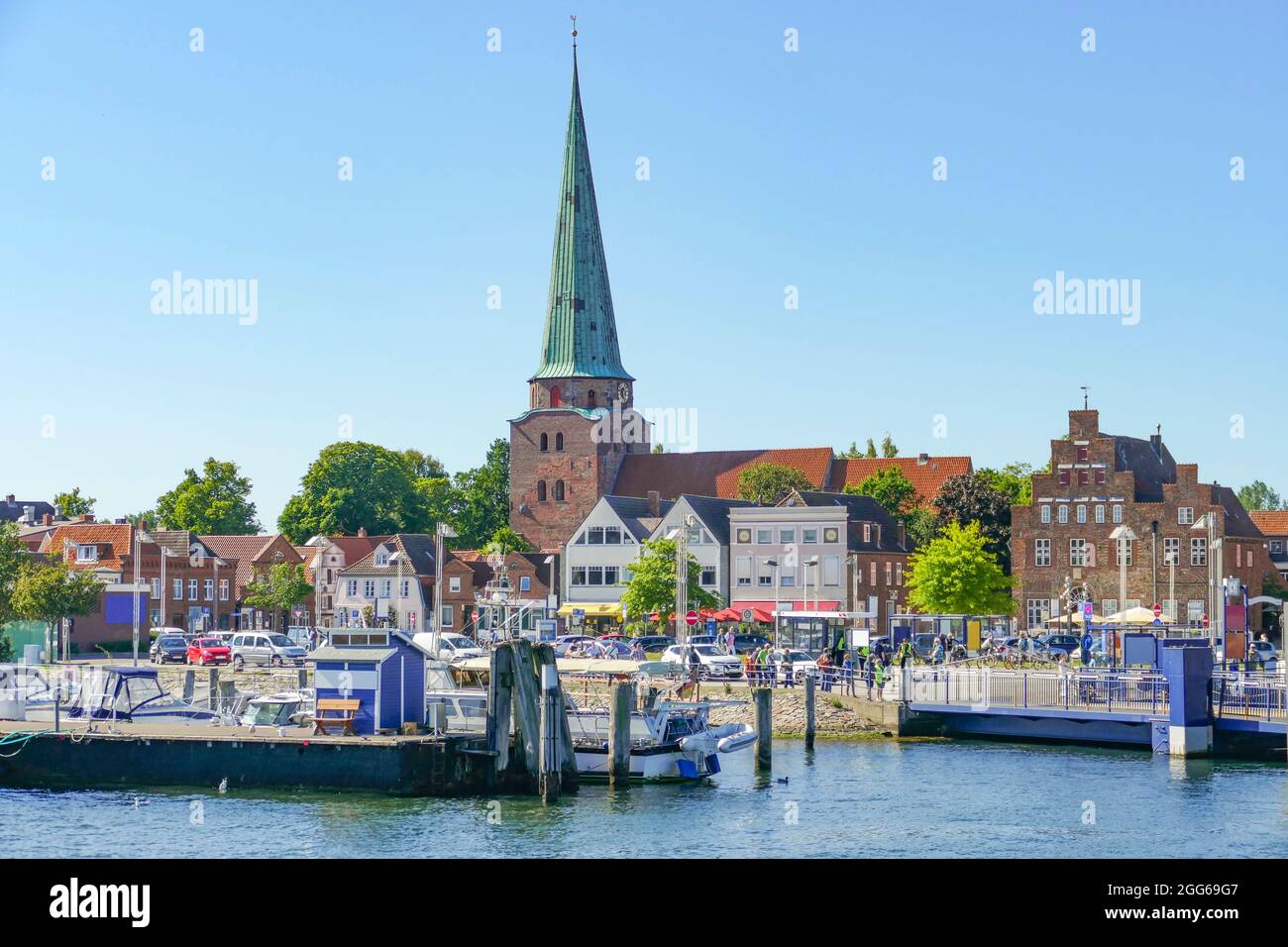 Die Landschaft am Wasser rund um Travemünde, einem Teil von Lübeck in Deutschland Stockfoto