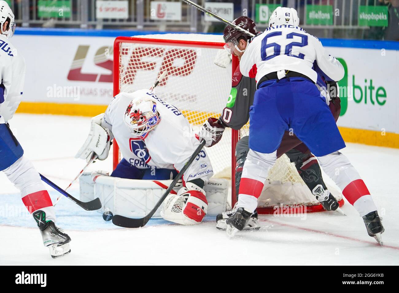 Riga, Arena Riga, Olympische Qualifikation, Lettland. August 2021. Frankreich, Torhüter Henri Corentin Buysse (Frankreich) hat etwas zu tun. (Schweiz/Kroatien OUT) Quelle: SPP Sport Pressefoto. /Alamy Live News Stockfoto