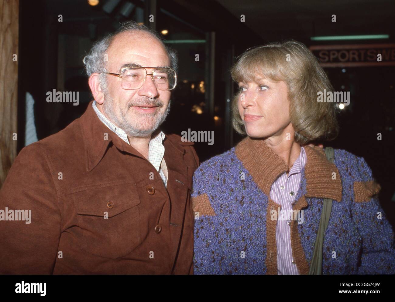 **DATEI FOTO** Ed Asner ist verstorben. Ed Asner und seine Frau Nancy