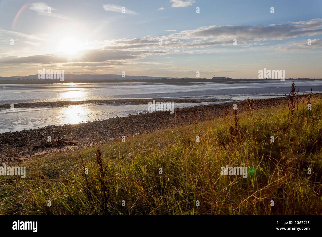 Die Mündung der Lune in der Nähe der Morecambe Bay, die vom Sunderland Point aus gesehen wird Stockfoto