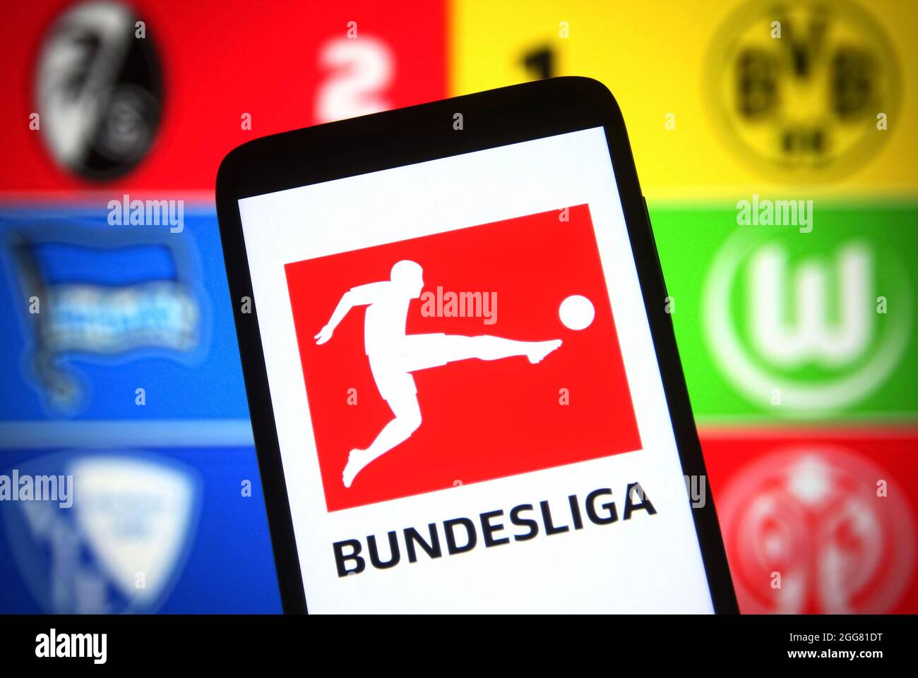 Ukraine. August 2021. In dieser Abbildung ist das Bundesliga-Logo auf einem Smartphone-Bildschirm zu sehen. Kredit: SOPA Images Limited/Alamy Live Nachrichten Stockfoto