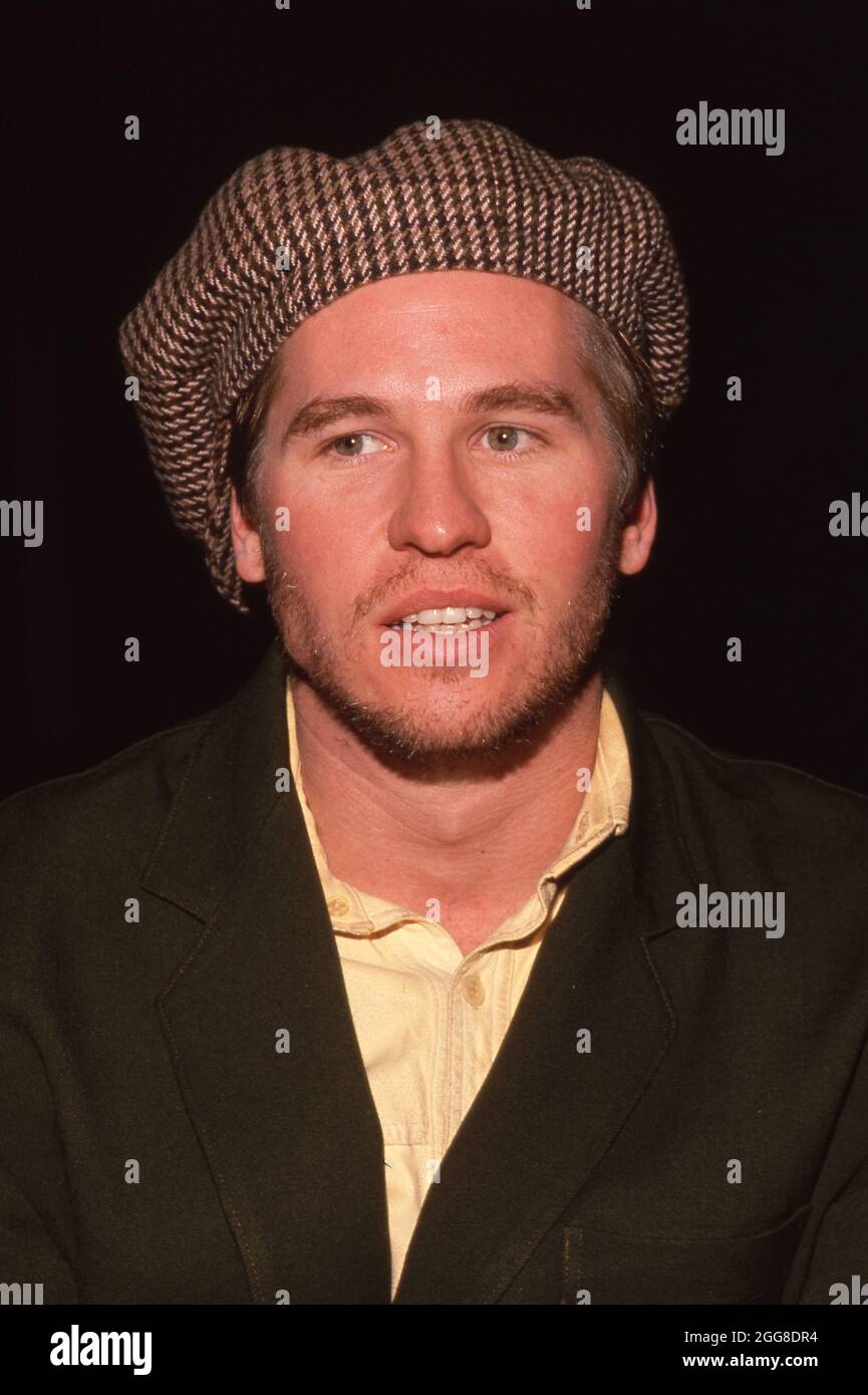 Val Kilmer bei der 'Hurlyburly' Opening Night Party am 16. November 1988 im Twenty/20 Club in Century City, Kalifornien. Quelle: Ralph Dominguez/MediaPunch Stockfoto