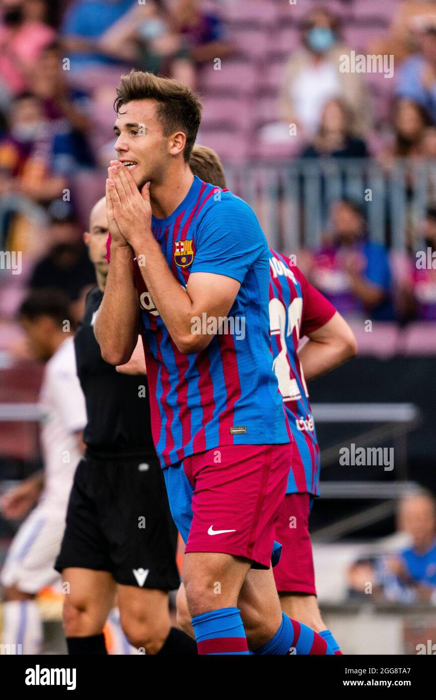 Barcelona, Spanien. August 2021. Der Barcelonas Nico Gonzalez reagiert während des Fußballspiels der spanischen Liga zwischen dem FC Barcelona und Getafe CF am 29. August 2021 in Barcelona, Spanien. Quelle: Joan Gosa/Xinhua/Alamy Live News Stockfoto