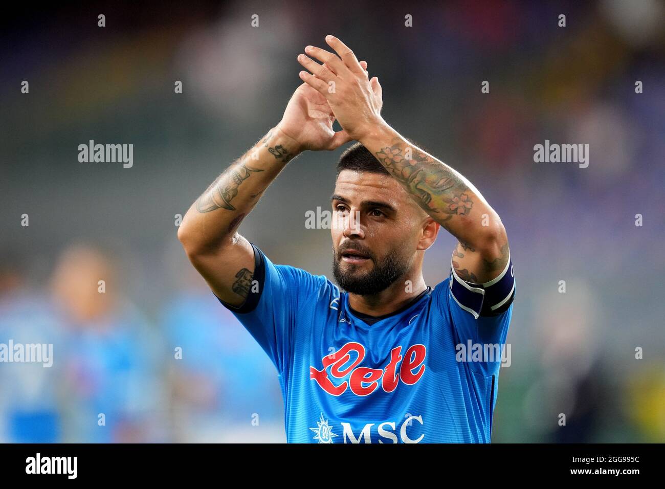 GENUA, ITALIEN - 29. AUGUST: Lorenzo Insigne von SSC Napoli feiert den Sieg, während der Serie EIN Spiel zwischen Genua CFC und SSC Napoli im Stadio Luigi Ferraris am 29. August 2021 in Genua, . (Foto nach MB-Medien) Stockfoto