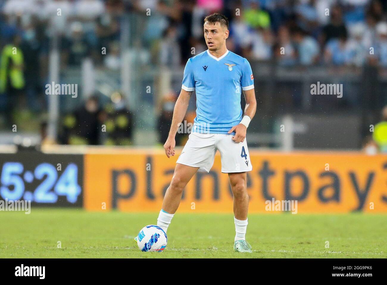 Patric kontrolliert den Ball während des Fußballspiels der Serie A zwischen SS Lazio und Spezia im Olimpico Stadium, Roma, Italien, am 28. August 2021 Stockfoto