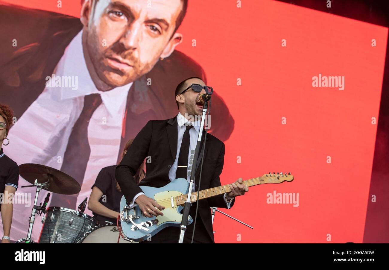 Portsmouth, Großbritannien. August 2021. Miles Kane beim Victorious Festival 2021, Portsmouth, Hampshire, Großbritannien. 29 August 2021. Kredit: Charlie Raven/Alamy Live Nachrichten Stockfoto