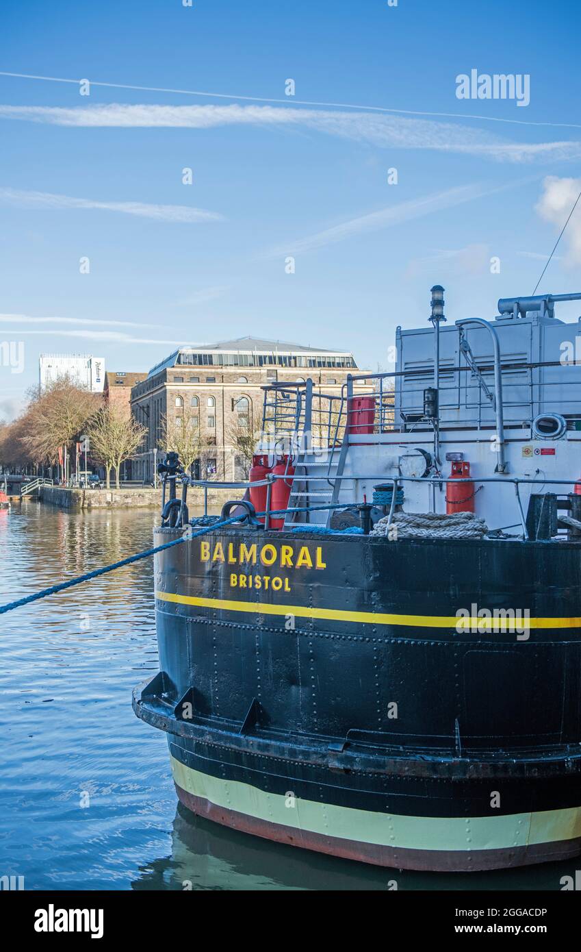 Der Stern des Schiffs Balmoral vertäute im Winter in Bristol Floating Harbour Stockfoto