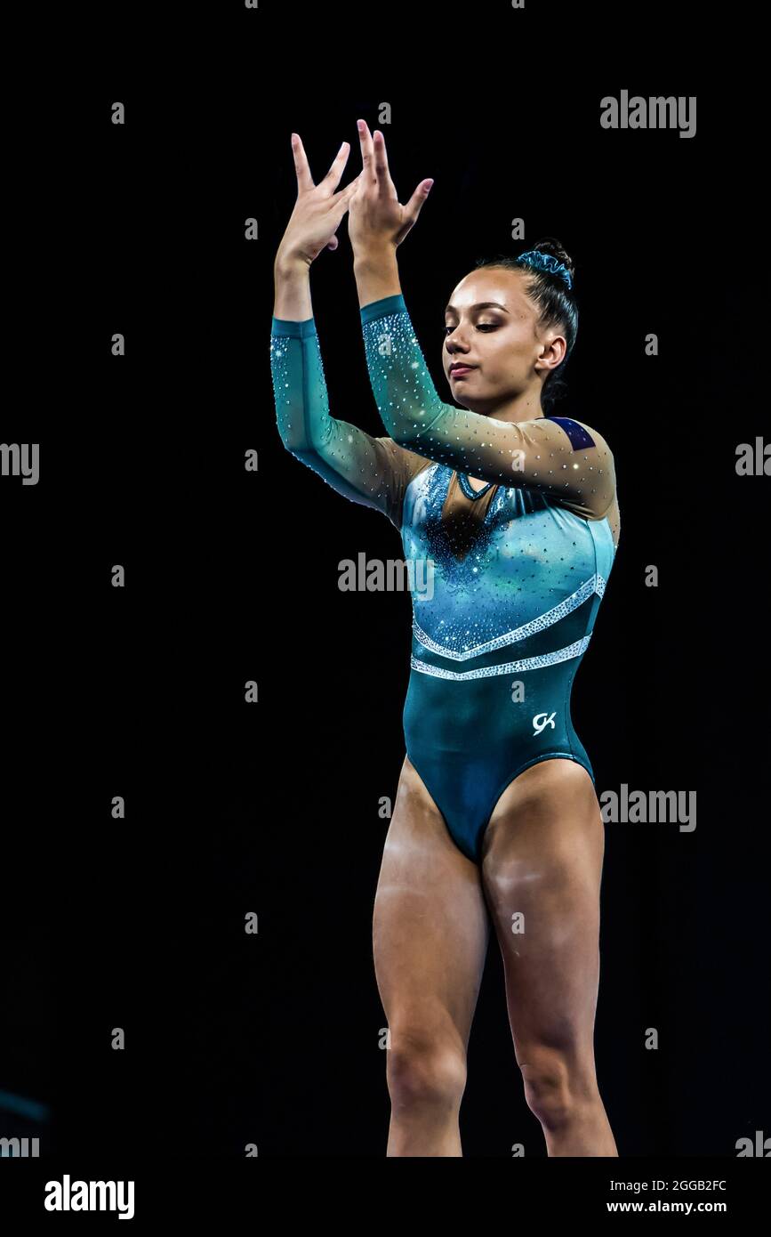 Melbourne, Australien. Dezember 2014. Die Australierin Elena Chippizubov in Aktion während der Melbourne Artistic Gymnastics World Cup in der John Cain Arena. Kredit: SOPA Images Limited/Alamy Live Nachrichten Stockfoto