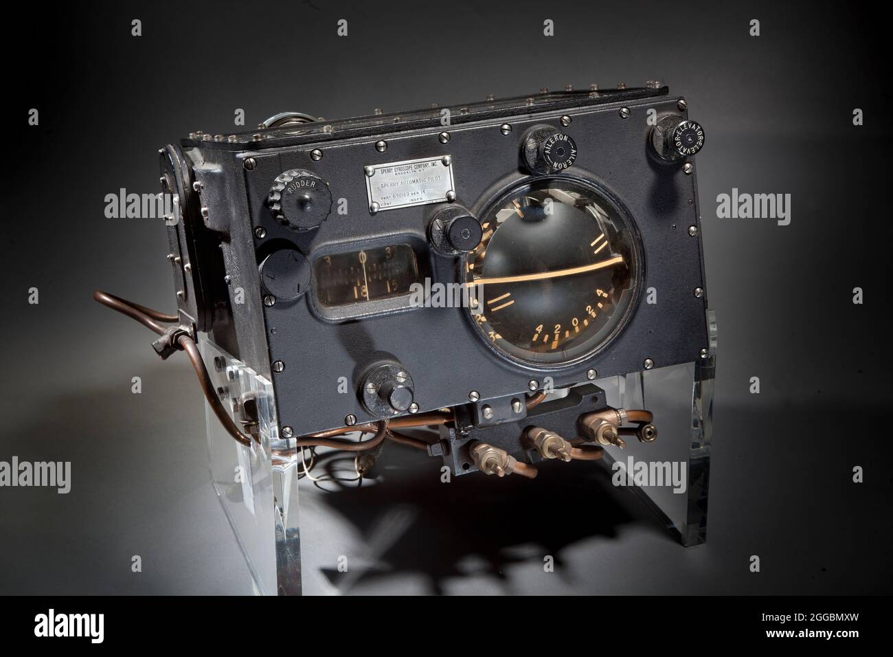 Komplette Montage mit hydraulischen Stellgliedern, Plex-Top zur Ansicht. Stockfoto