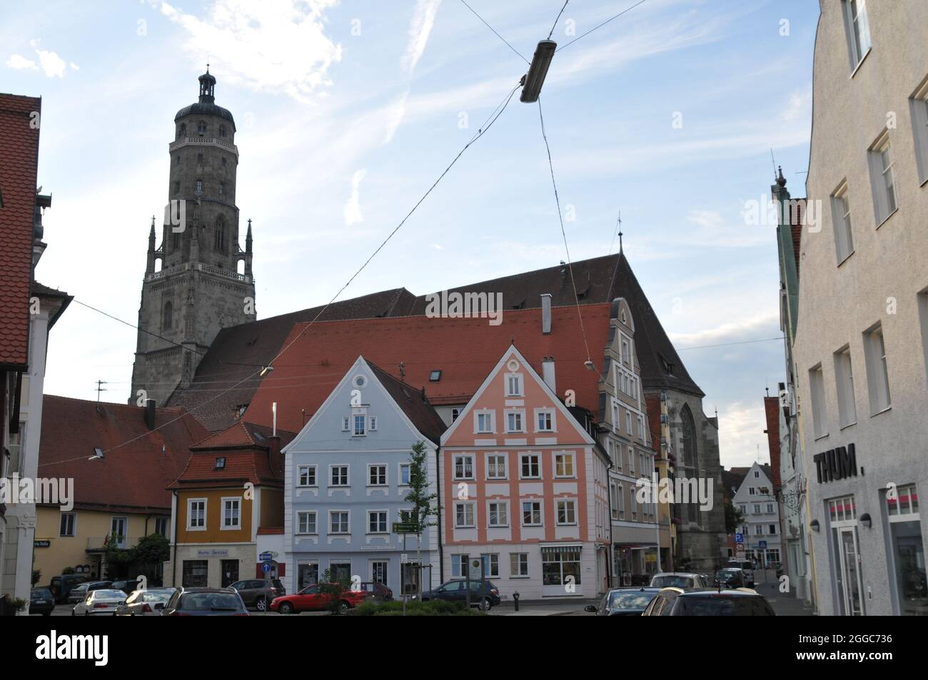 NÖRDLINGEN, DEUTSCHLAND - 21. Jun 2011: Der Turm Daniel der St. Georg Kirche in Nördlingen, Deutschland Stockfoto