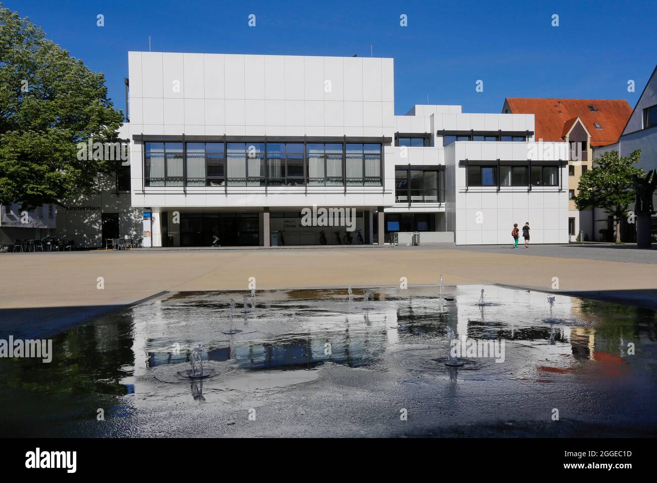 EinsteinHaus, White Rose Memorial, Jugendliche in Ulm 1933 bis 1945