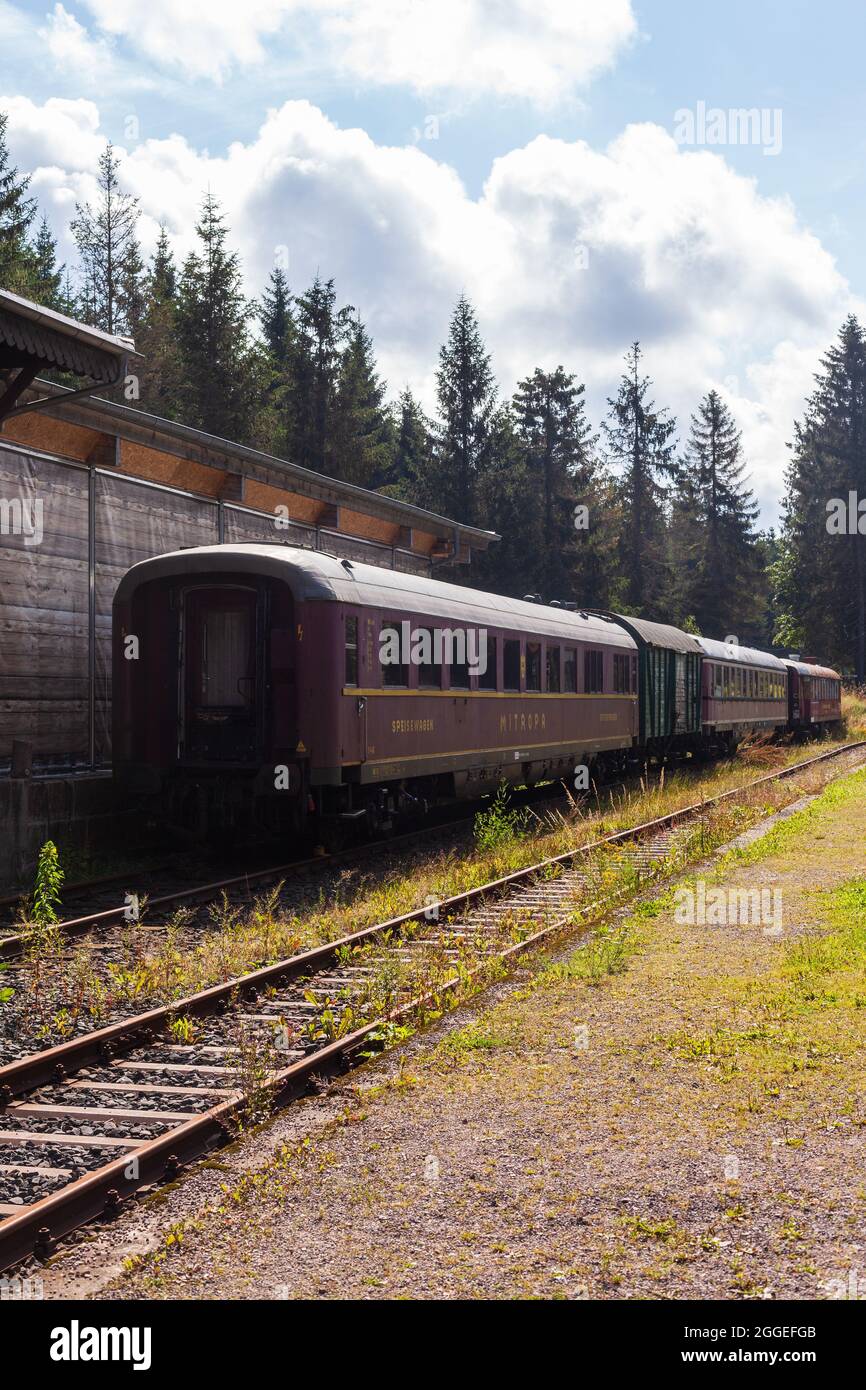Bahnhof rennsteig -Fotos und -Bildmaterial in hoher Auflösung – Alamy