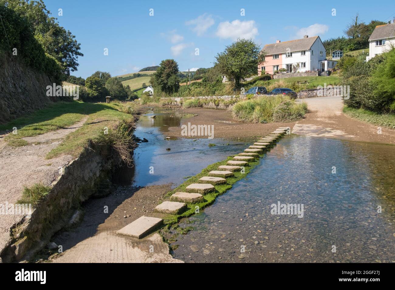 Das hübsche Dorf South Pool in der Nähe von Salcombe und Kingsbridge in South Hams, Devon, Großbritannien Stockfoto