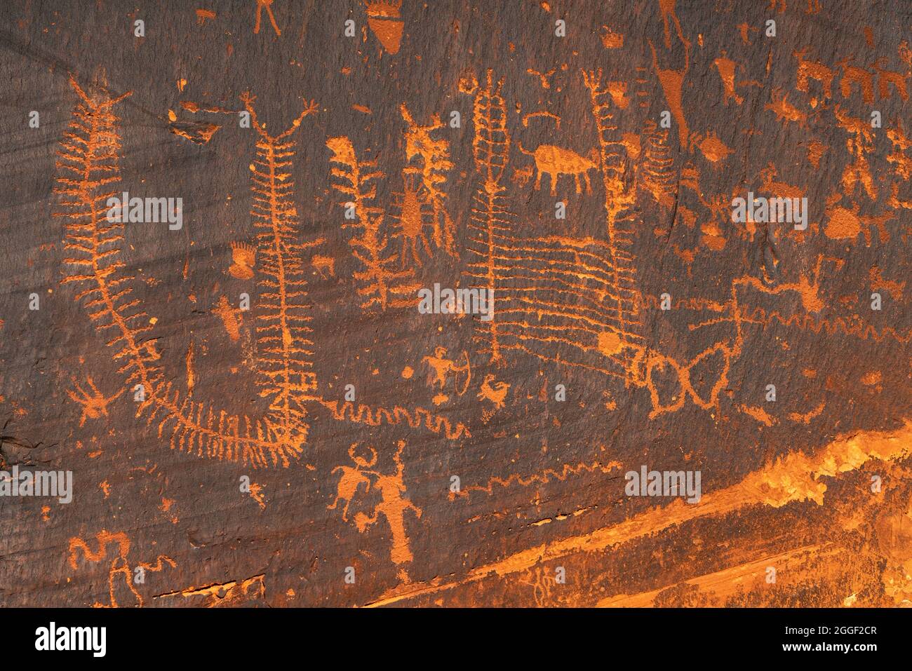 Alte Felszeichnungen in der Nähe von Moab, Utah Stockfoto