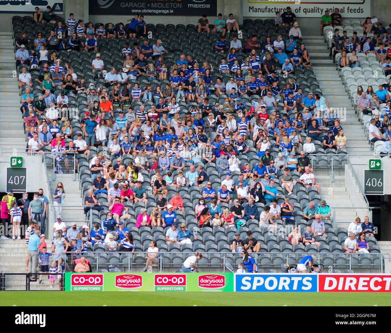 Menschenmassen beobachten GAA-Fußball im pairc ui chaoimh, Cork City, Irland Stockfoto