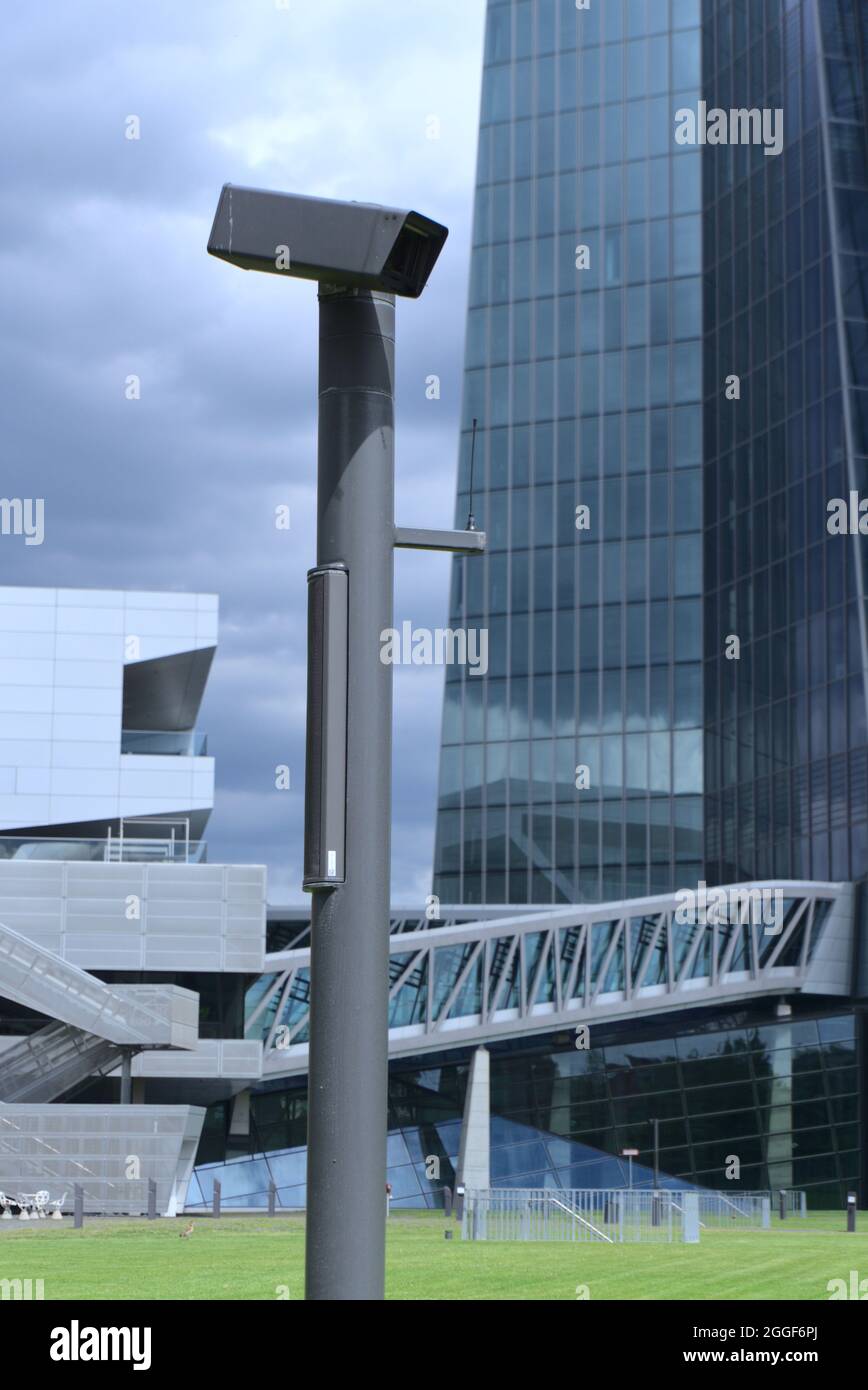 Videoüberwachung bei der Europäischen Zentralbank in Frankfurt, Deutschland Stockfoto