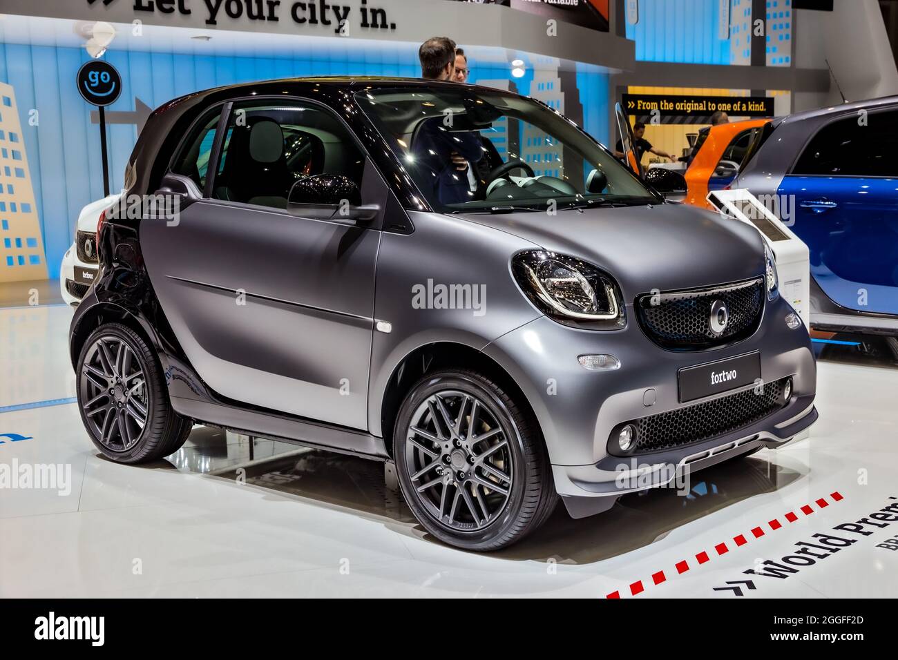 Smart fortwo auf dem Internationalen Automobilsalon in Genf. Schweiz - 1. März 2016. Stockfoto