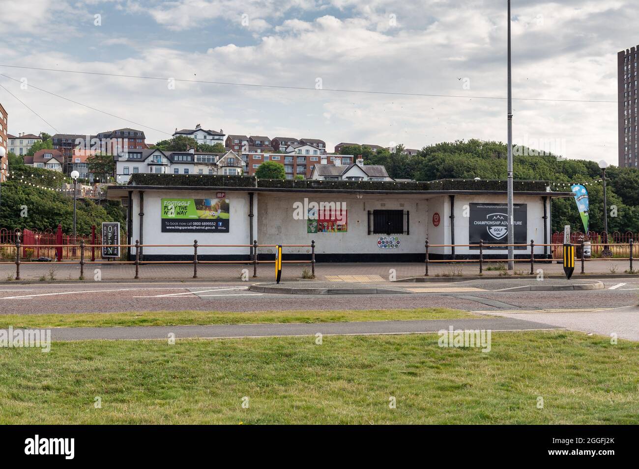 New Brighton, Wirral, Großbritannien: Eintritt zum Championship Adventure Golf, 18-Loch-Minigolfplatz, King's Parade. Stockfoto