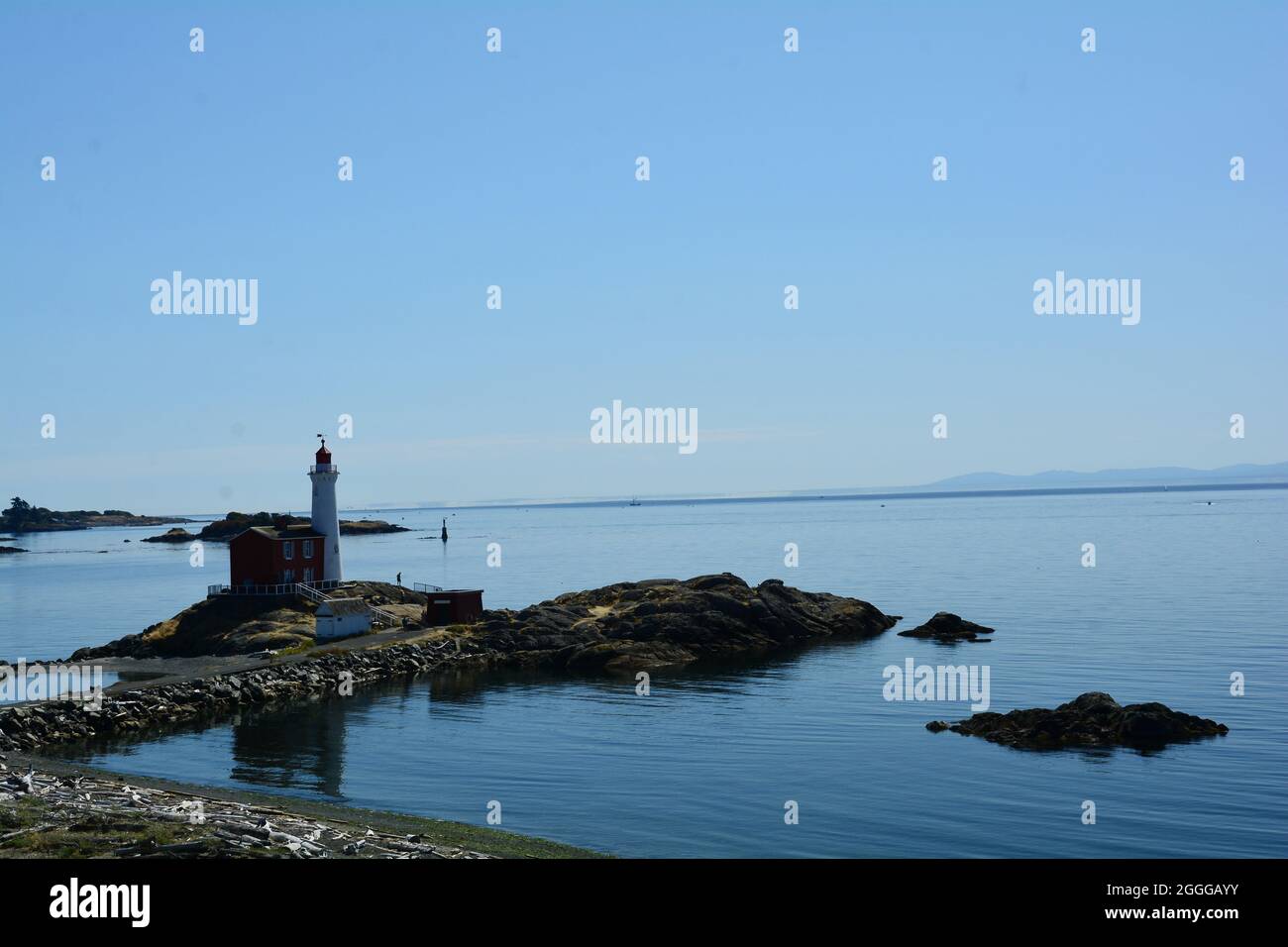 Fisgard Lighthouse im Fort Rodd Hill National Park in Victoria BC, Kanada. Kommen Sie nach Vancouver Island und erkunden Sie Victoria. Stockfoto