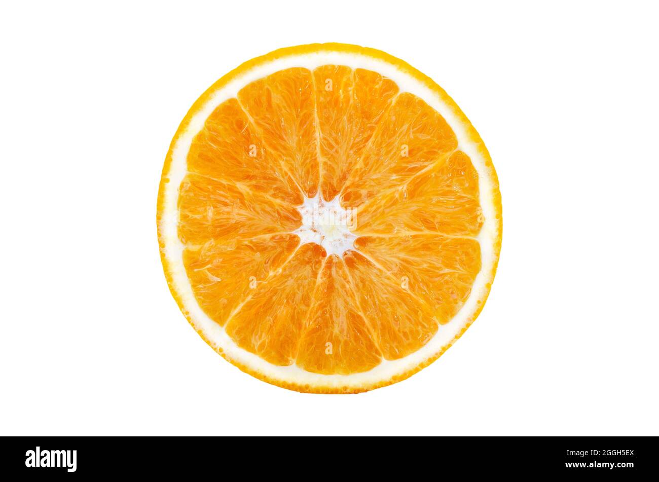 Eine Orange in einem Schnitt, isoliert auf weißem Hintergrund Stockfoto