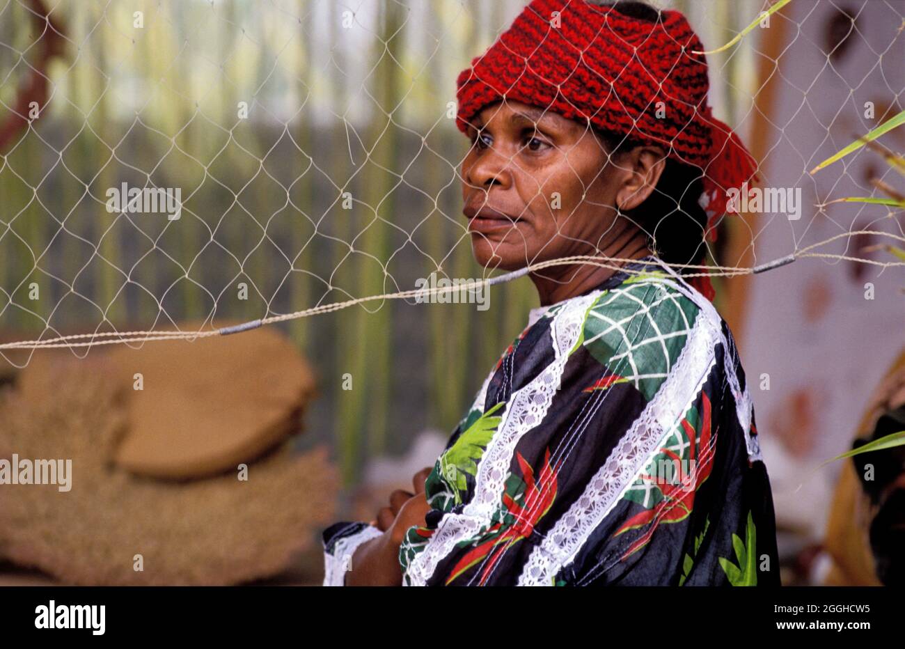 FRANKREICH. NEUKALEDONIEN, LOYALITÄTSARCHIPEL, MARE ISLAND, IGNAME-FEIER, MELANESISCHE FRAU Stockfoto