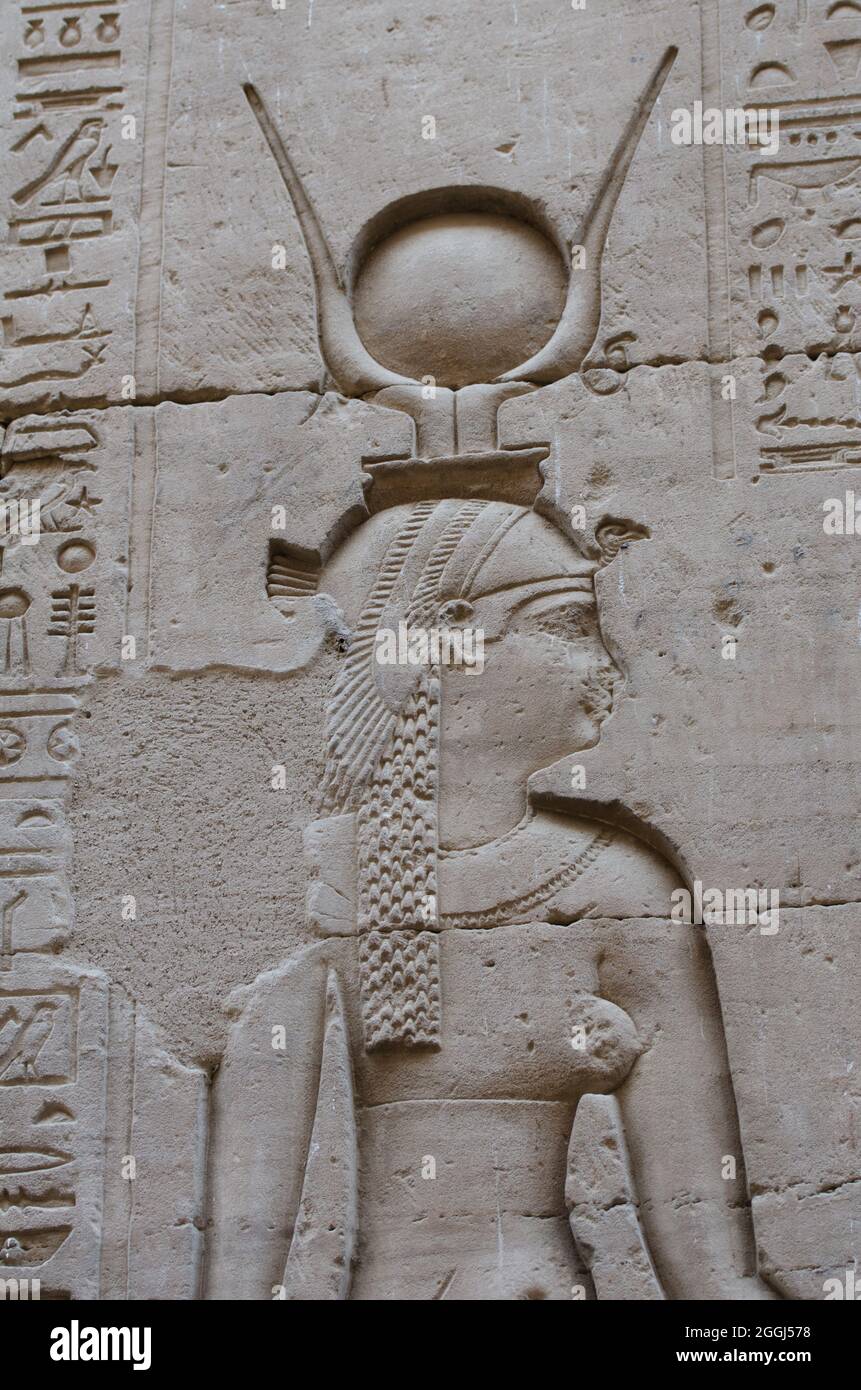Hathor am Tempel von Horus, Assuan Stockfoto